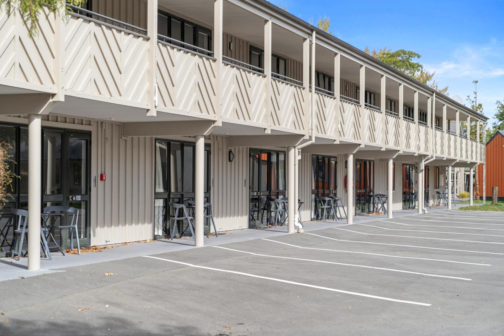 Tasman Holiday Parks - كريستتشيرش المظهر الخارجي الصورة The motel in 2012